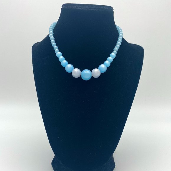 1930s Light Blue Beaded Necklace with Matching Earrings- Choker Length - Picture 7 of 7